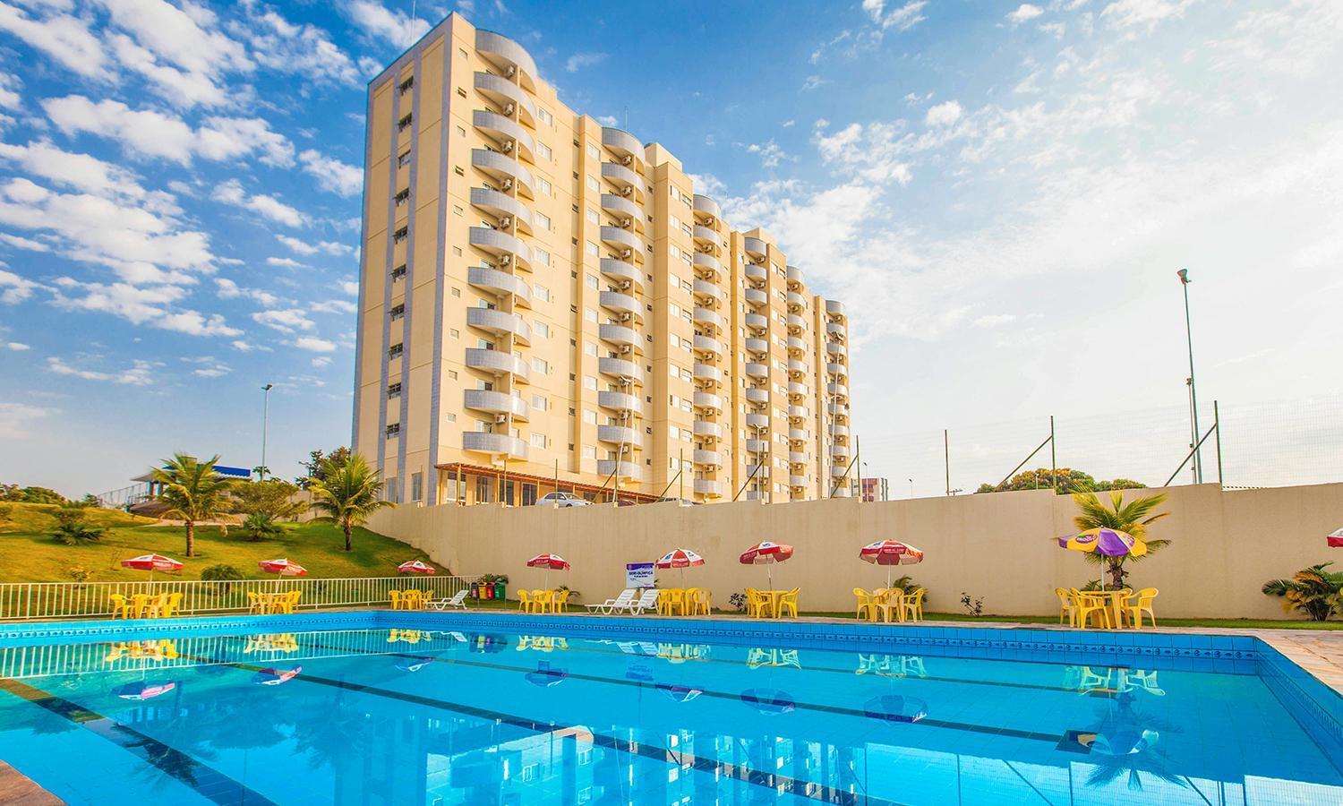 Golden Dolphin Express - Viva Ferias Daire Caldas Novas Dış mekan fotoğraf